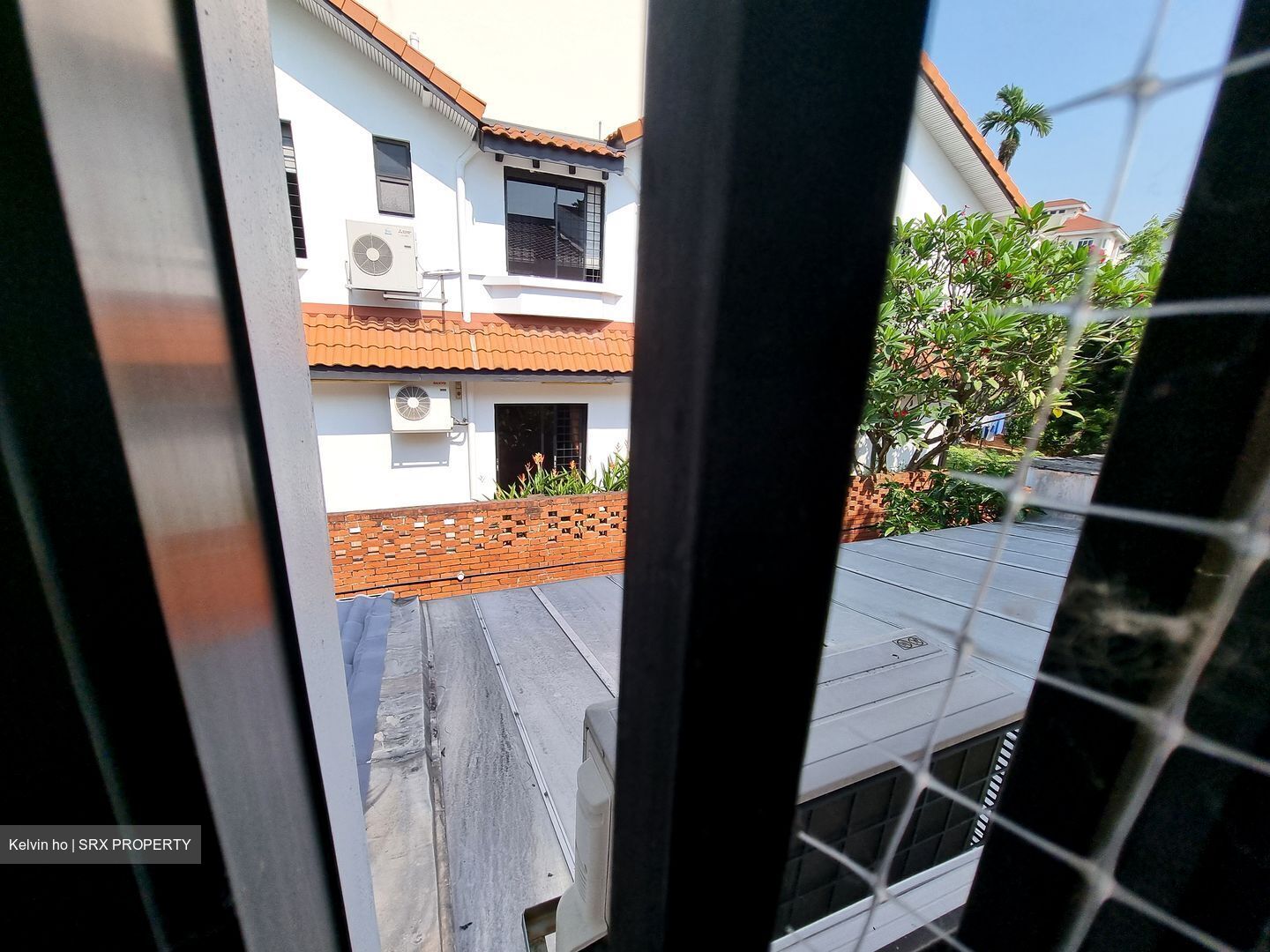 Leith Road (D19), Terrace #632880941